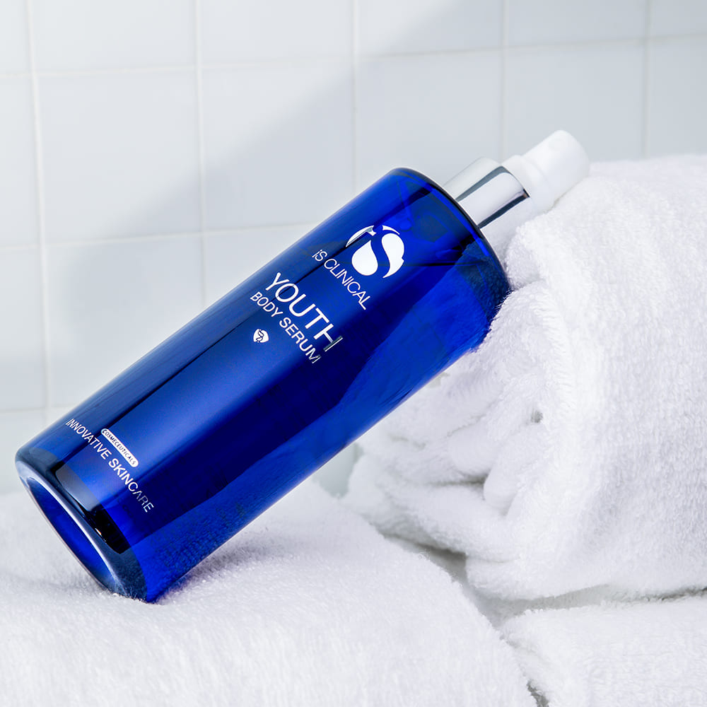 iS Clinical Youth Body Serum | Hydrating Body Mist | 200ml